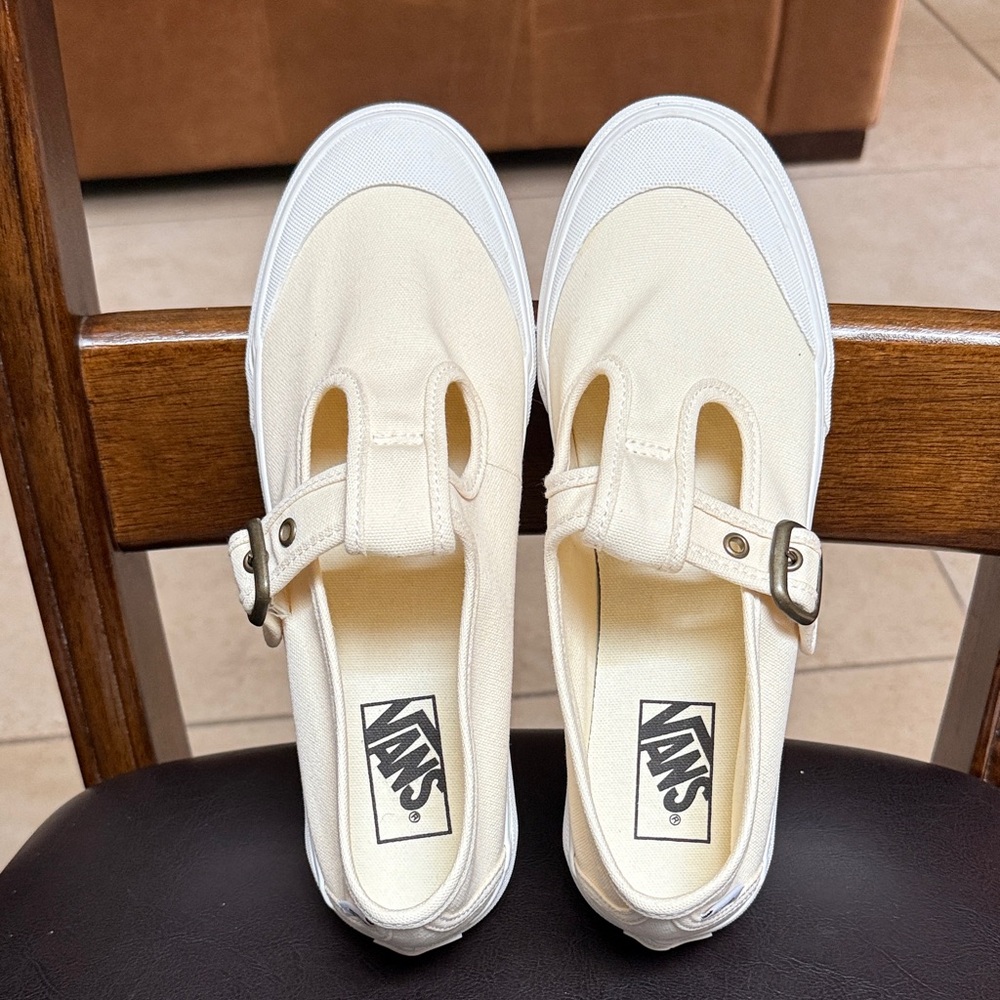 Vans Mary Jane 93 New Women's Yellow Sneakers Women’s Size 10 Men’s Size 8.5